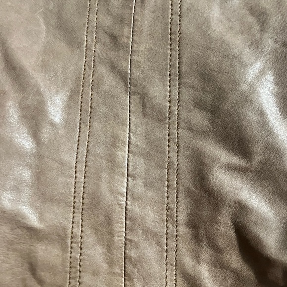 Danier brown leather cropped jacket - Picture 4 of 4